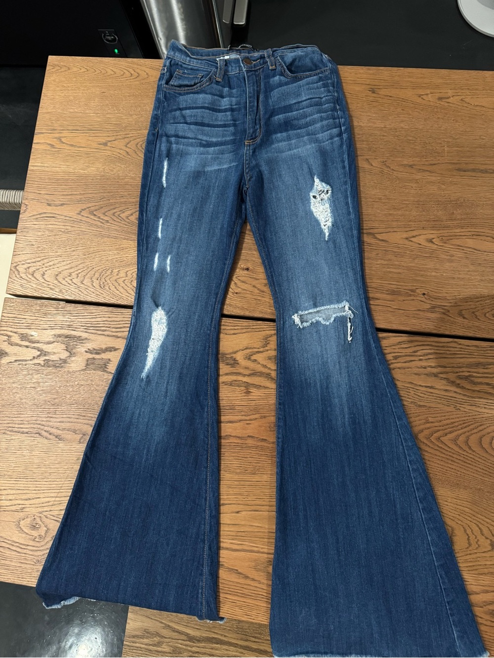GJG Skylar Distressed Flare Jeans